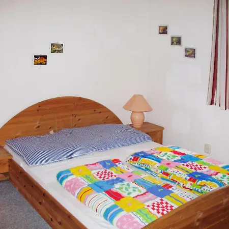 Chalet Useriner See - Uri102 シャレー